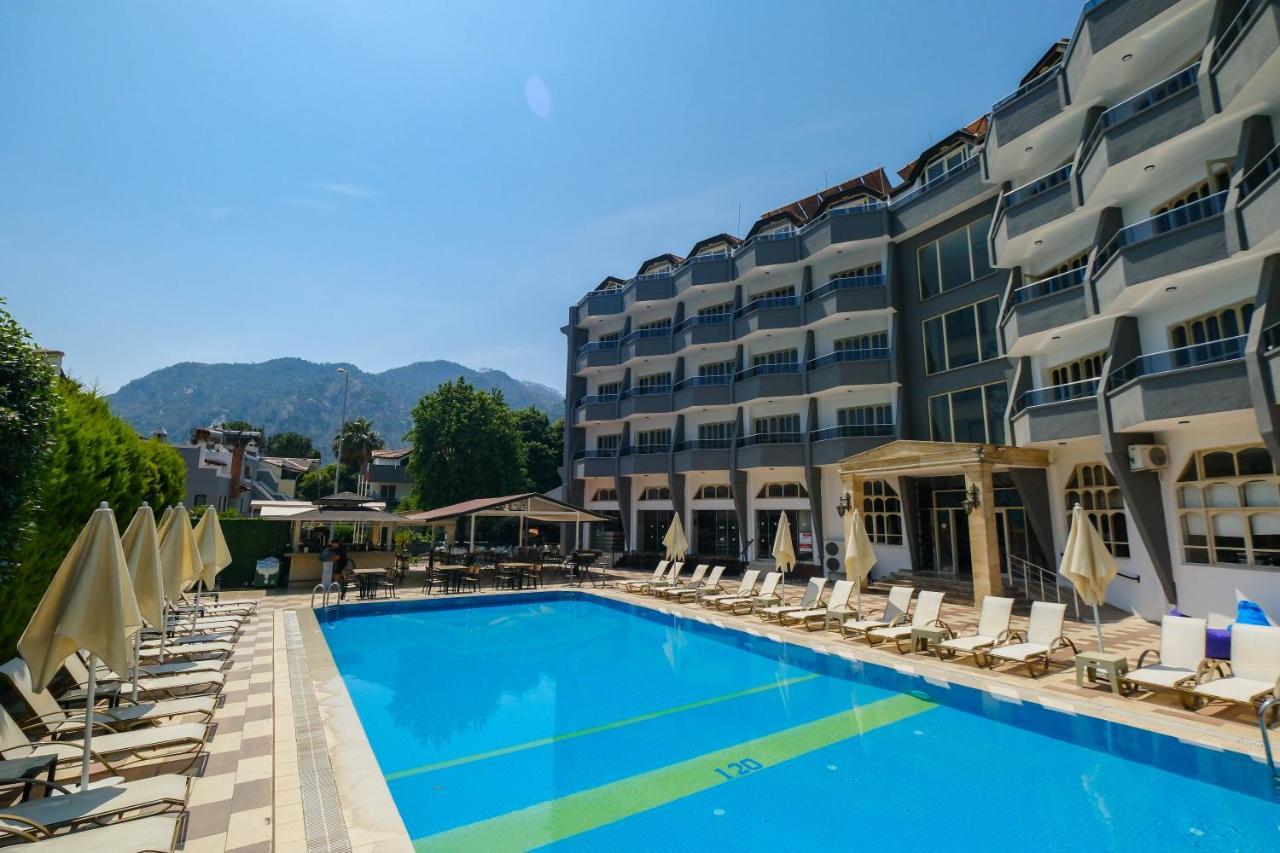 Hotel Club Selen İçmeler Exterior foto