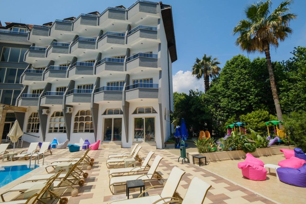 Hotel Club Selen İçmeler Exterior foto