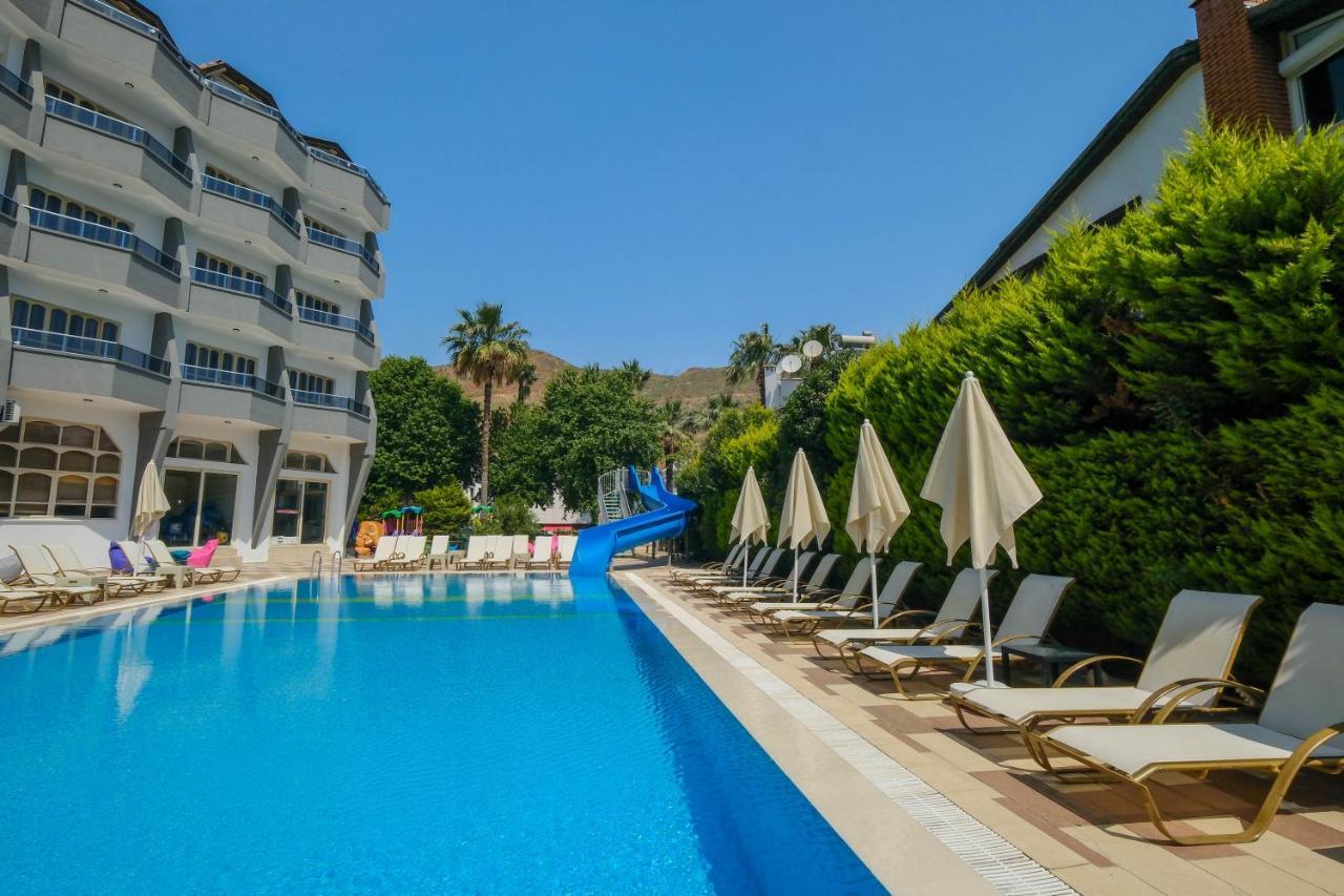 Hotel Club Selen İçmeler Exterior foto